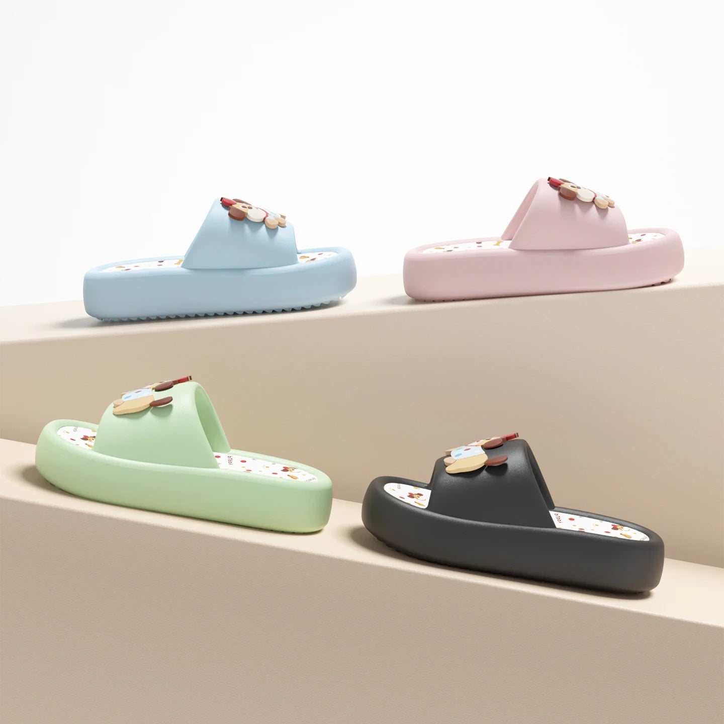 SHAJI Cartoon Apple Dachshund Slippers Soft Non-slip Indoor Outdoor