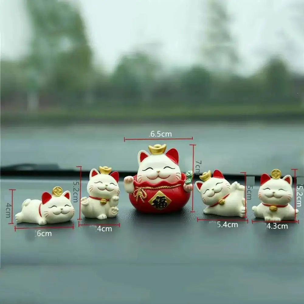 Shake Head Lucky Cat Car Decoration Cartoon Waving Arm Maneki Neko Zpaxo