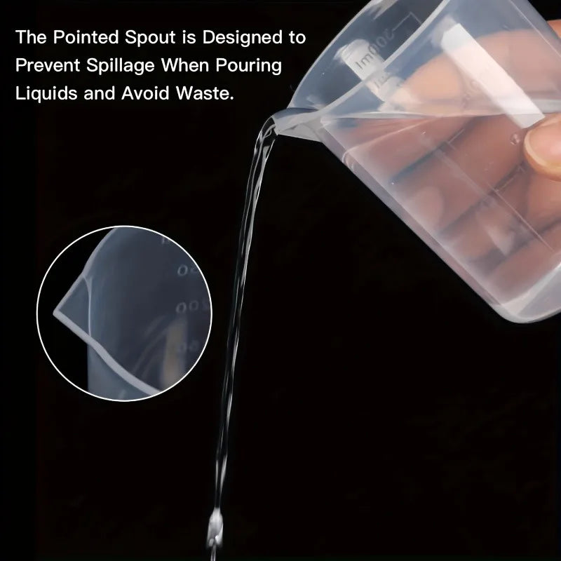 Different Sizes Plastic Measuring Cups Scales Transparent Lab Beakers