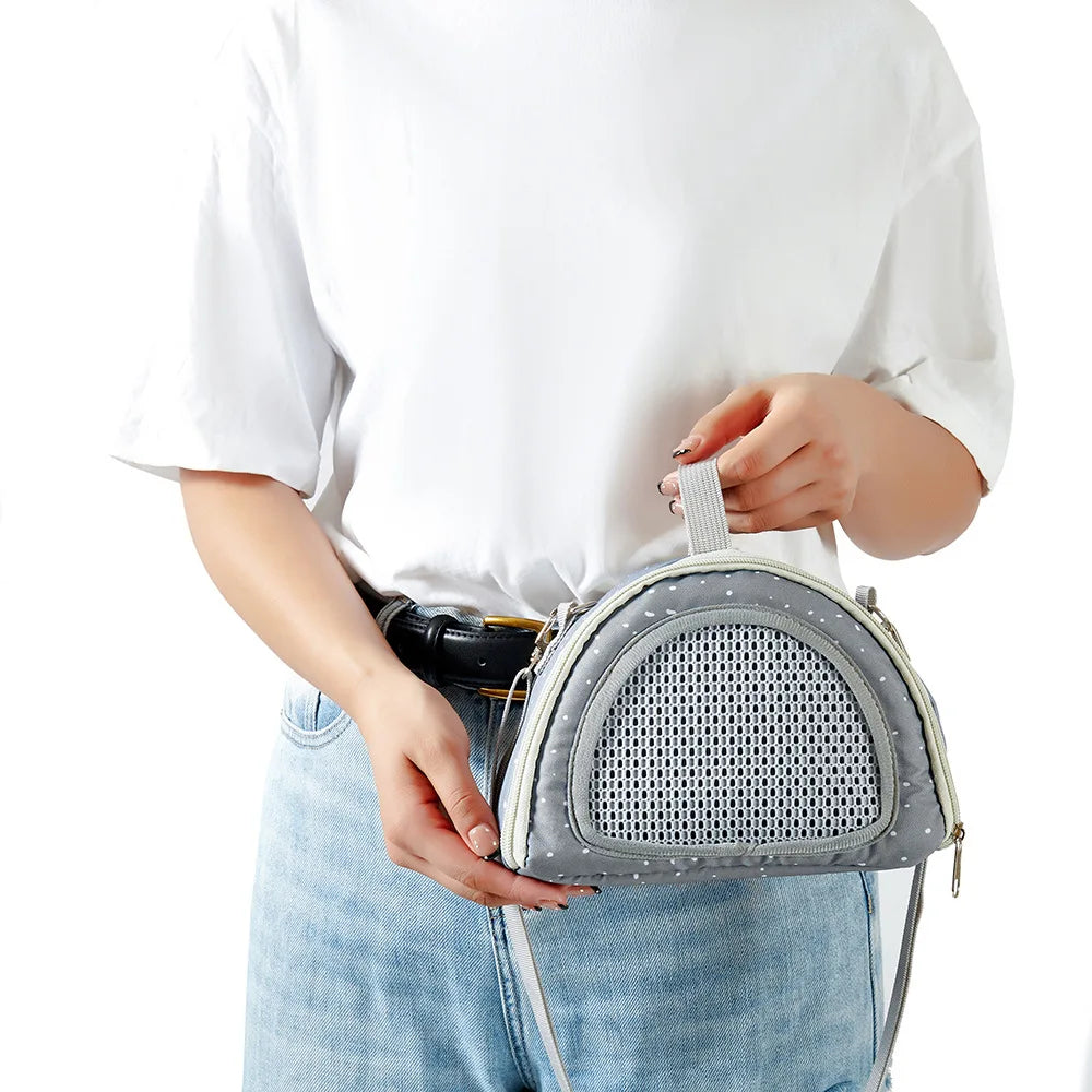 Hamster bag Squirrel bag Hedgehog bag Honey bag Flying Spur Totoro Four Seasons Outdoor Pet Diagonal Crossing bag Zpaxo