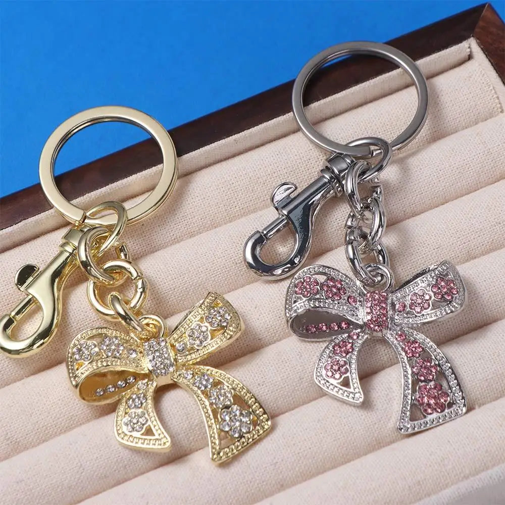 Alloy Rhinestone Bowknot Keychains Phone Chain Jewelry Sparkling Bow Bag Charm Ins Backpack Hanging Bow Car Keyrings Zpaxo