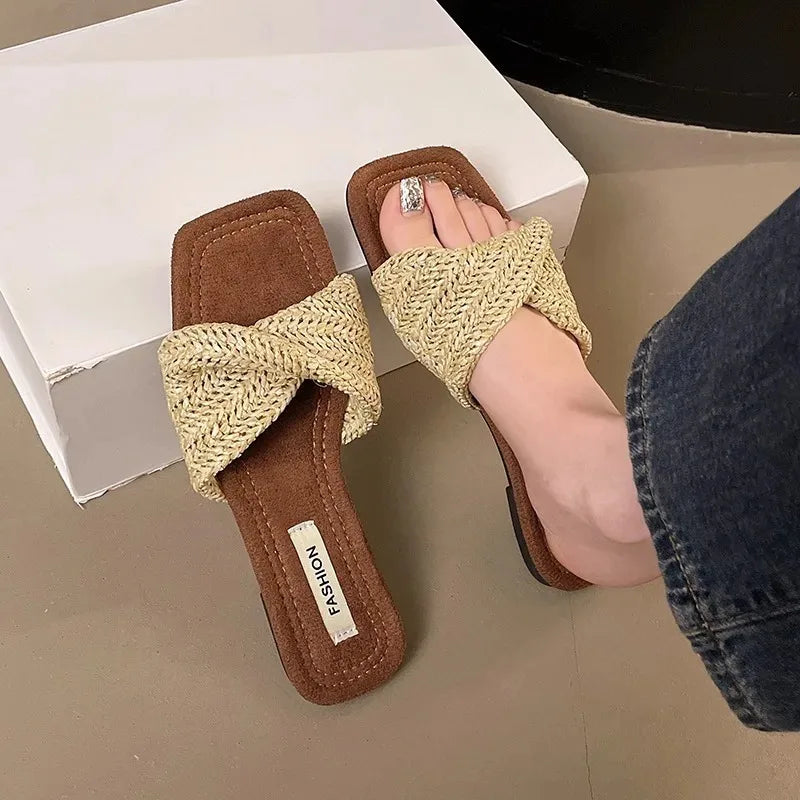 2025 Summer Fashion Low Heel Ladies Slippers Open Toe Female Square Zpaxo