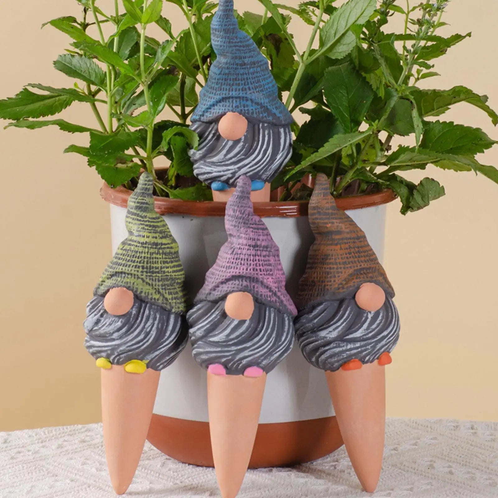 Gnome Self-Watering Spikes – 4-Pack Terracotta Plant Waterer Self-Watering Spikes Zpaxo
