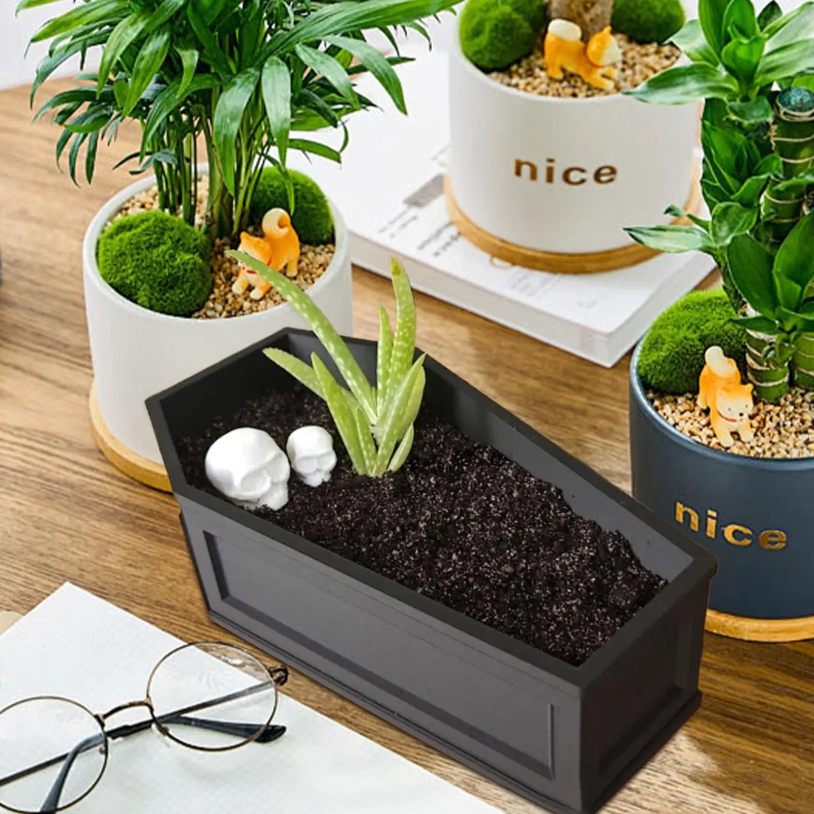 Gothic Planter Spooky Coffin Pot Indoor Container Halloween