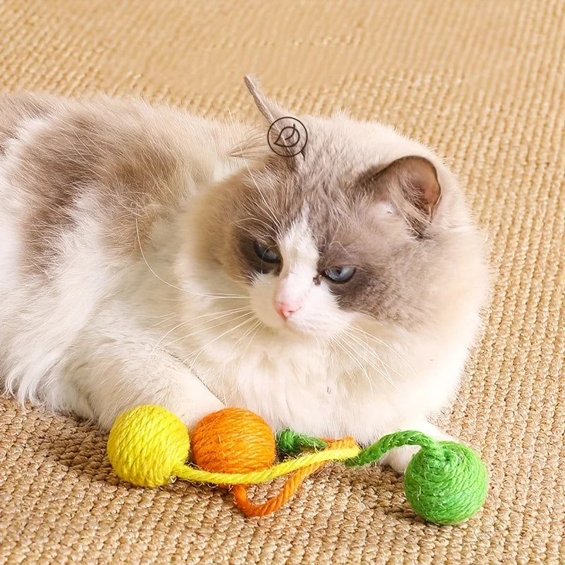 Random Cat Toys Sisal Balls Grinding Teeth Sharpening Claws Hangable