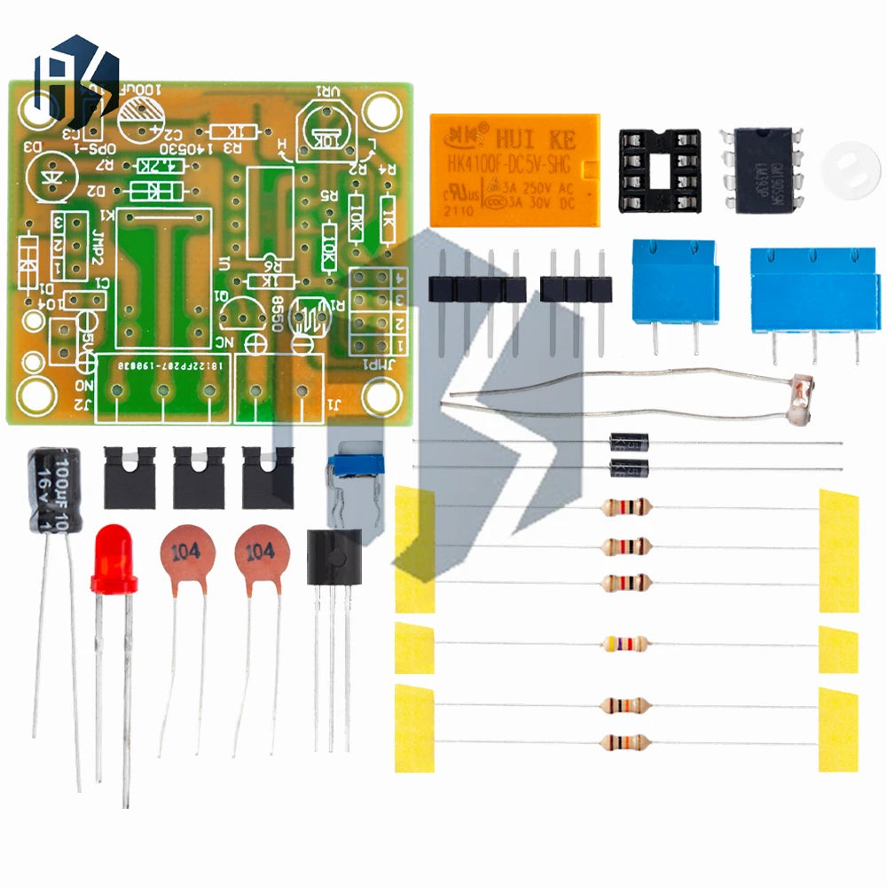LM393 Light Controlled Switch DIY Kit, Photosensitive Sensor Module with Trigger Output for Electronic DIY Zpaxo