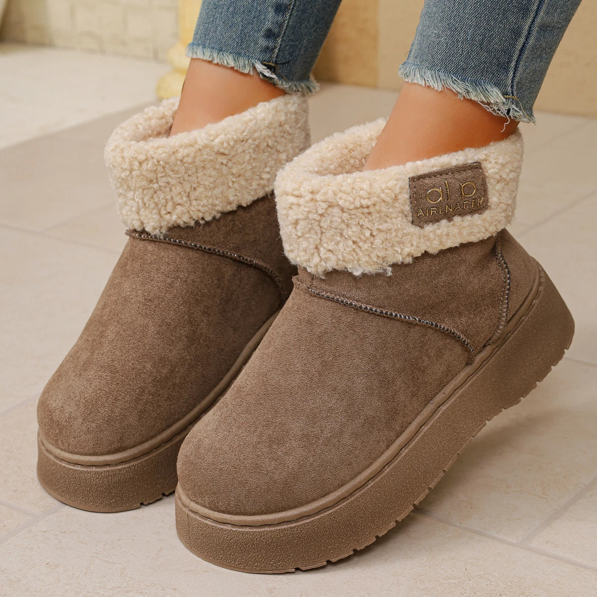 Women Ankle Boots Winter Fleece Lined Plush Cotton Shoes Fashionable Thick Bottom Short Snow Boots Women Casual Round Toe Shoes Zpaxo Brown 41