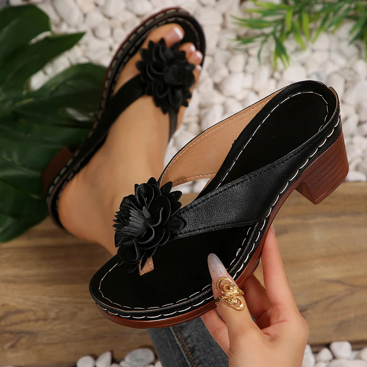 Women Sandals 2025 New Open Toe Platform Slippers Outdoor Casual Shoes Women Flower Decro Thongs Wedges Plus Size Sandals Zpaxo black 43