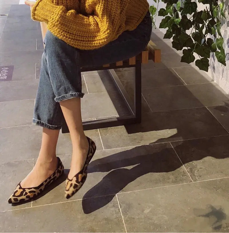 Large Size 43 42 41 Flat Shoes Women's Spring Summer Knitting Fly Line Luxury Shoes Women's Shoes Pointed Flat Single Shoes Zpaxo