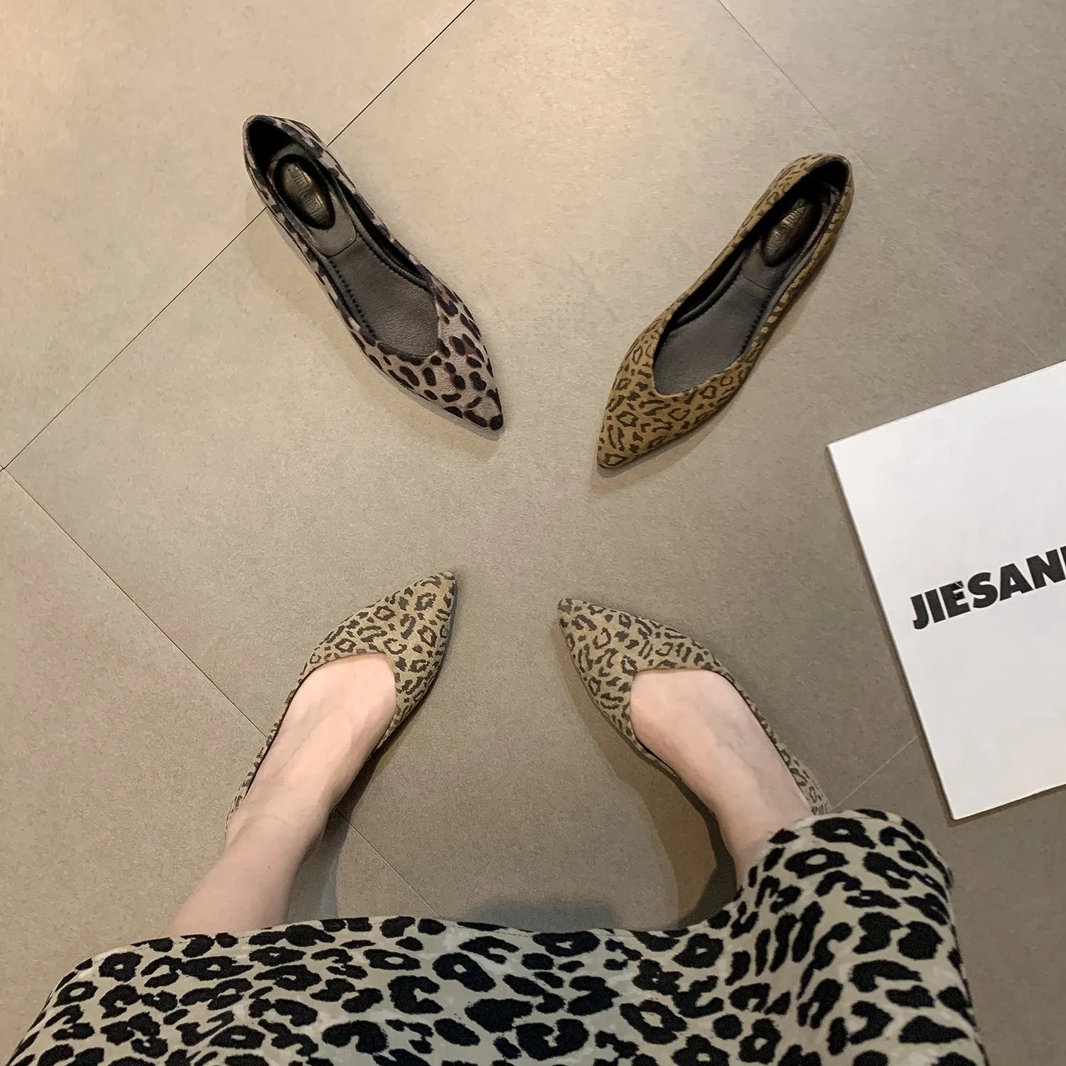 Leopard Print Flat Shoes Women's New Spring Autumn Fashion Pointed Fashion Large Size 44 45 46 Women's Shoes Zapatillas Mujer Zpaxo