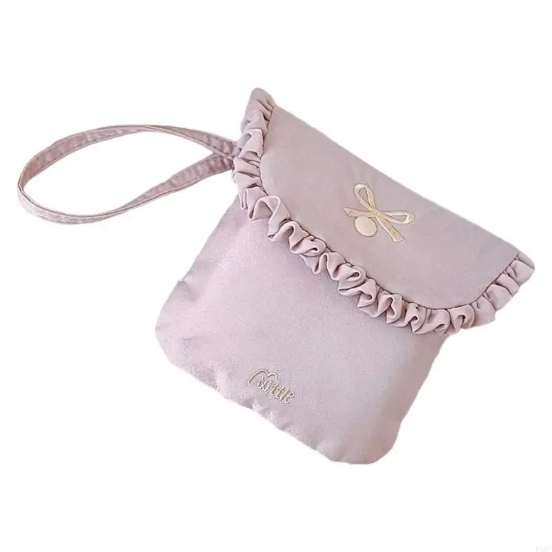 Fashionable Feminine Essential Holder Travel Friendly Sanitary Pad