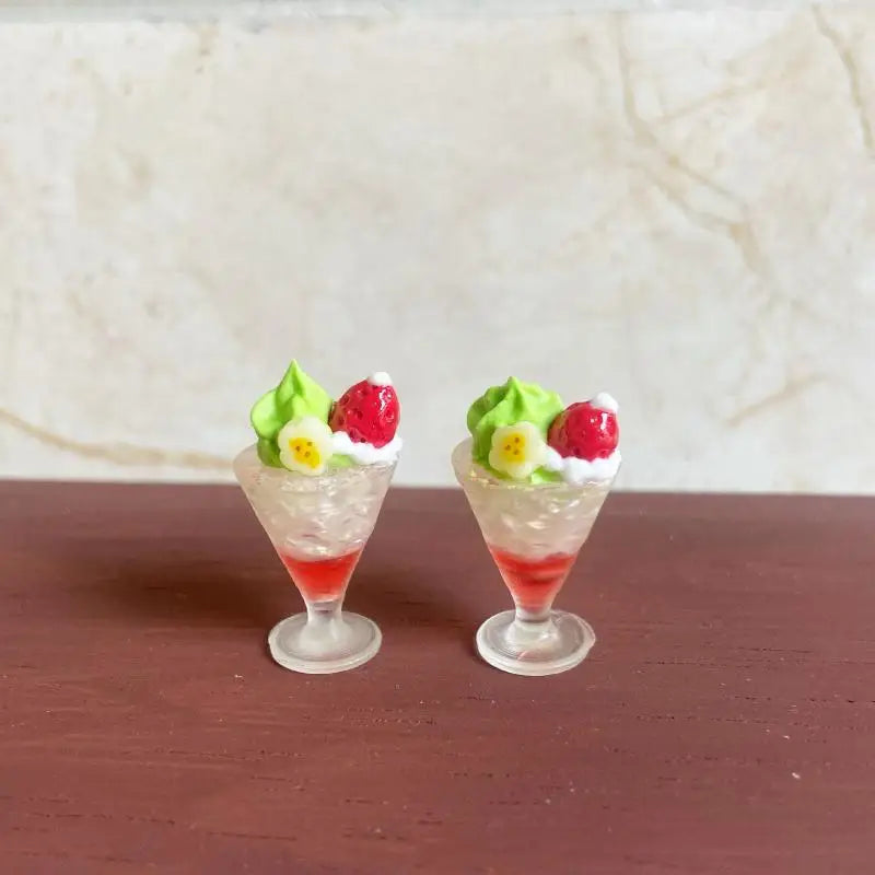 Kids Toy Accessories 1 Mini Dollhouse Cream Cake Strawberry Frozen Zpaxo