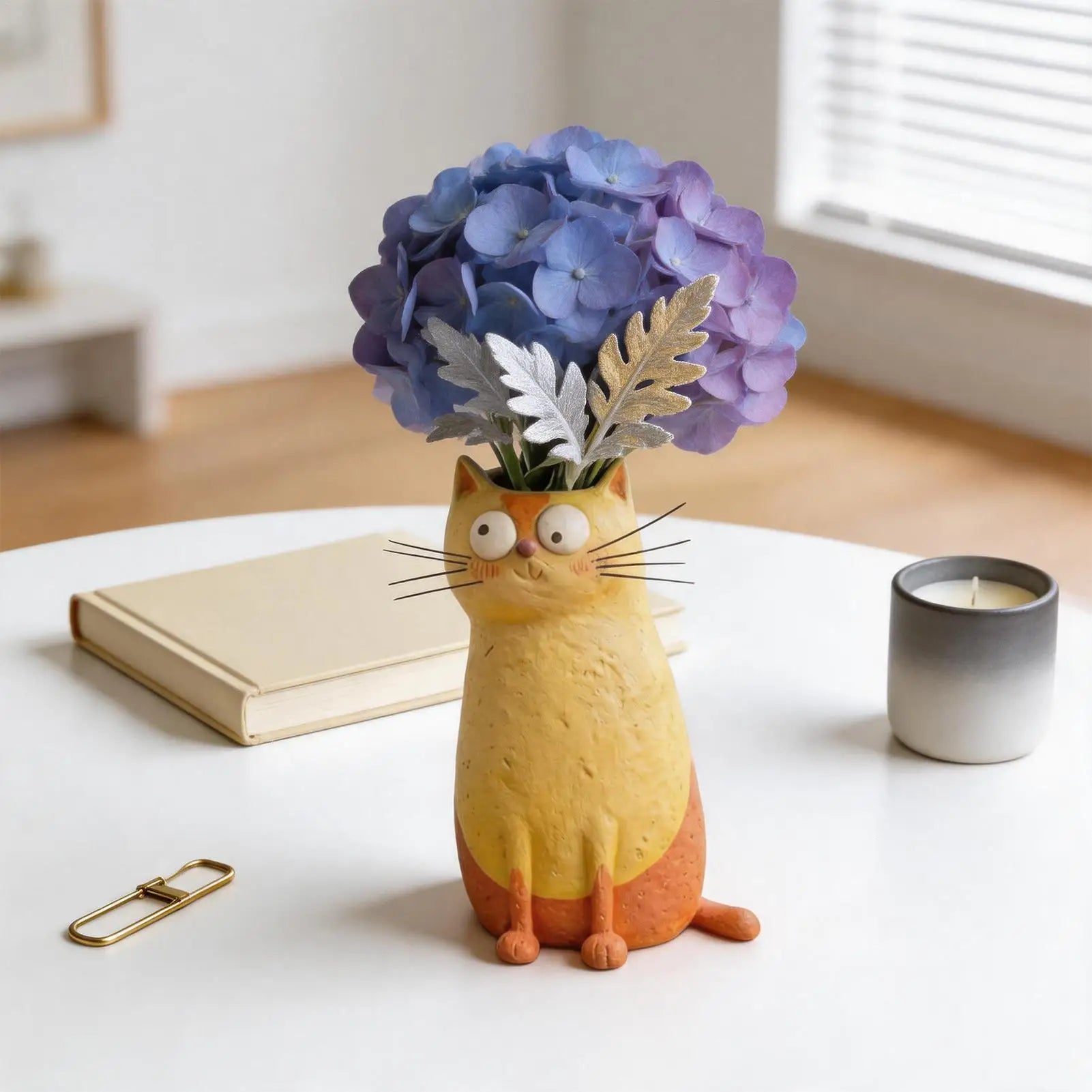 Cat Vase Resin Desk Ornament Whimsical Bookshelf Mantel Entryway