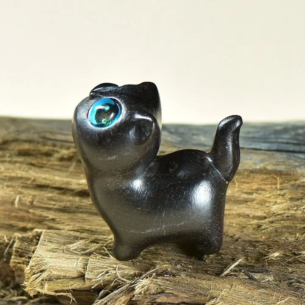 Car Dashboard Figurine Sandalwood Cat Desktop Kawaii Mini Animal Zpaxo
