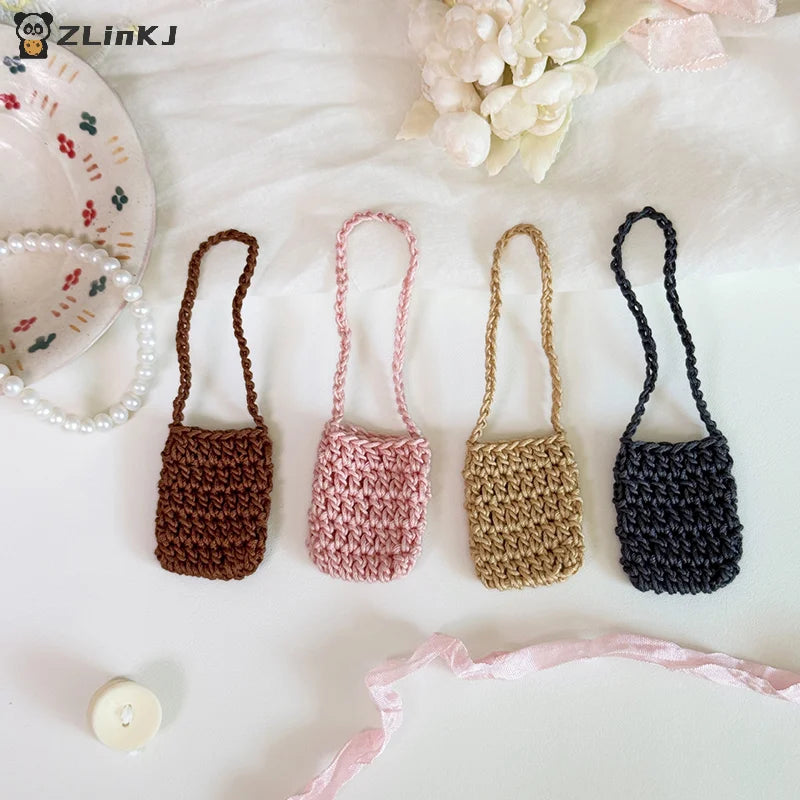 ▶1PCS Hand-crocheted Flower Bag For 15/17cm Doll Dollhouse Kids Toys Doll Satchel Baby Clothes Cute Doll Accessories Zpaxo