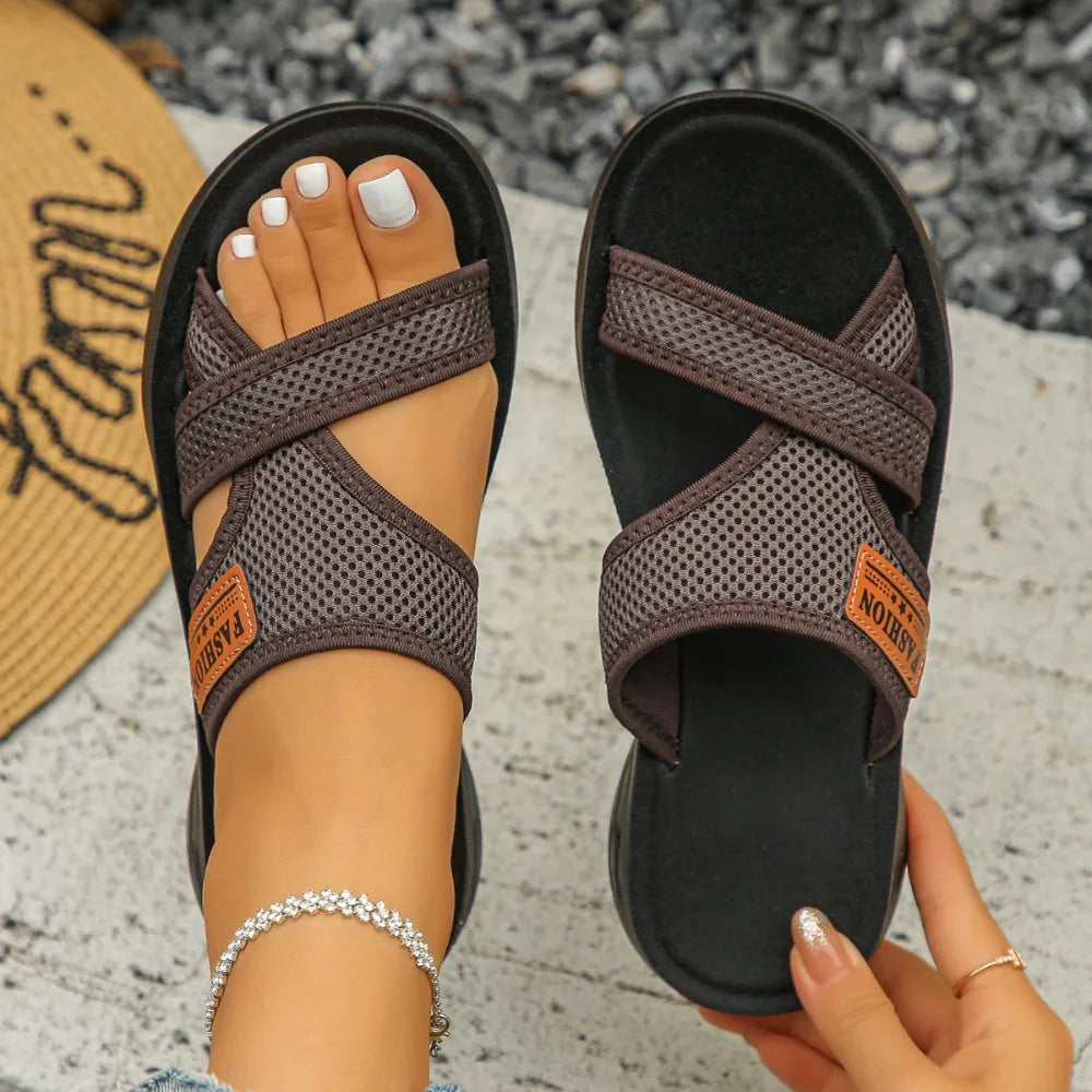Women Flat Slippers Summer Outdoor Wear Sandals Soft Bottom