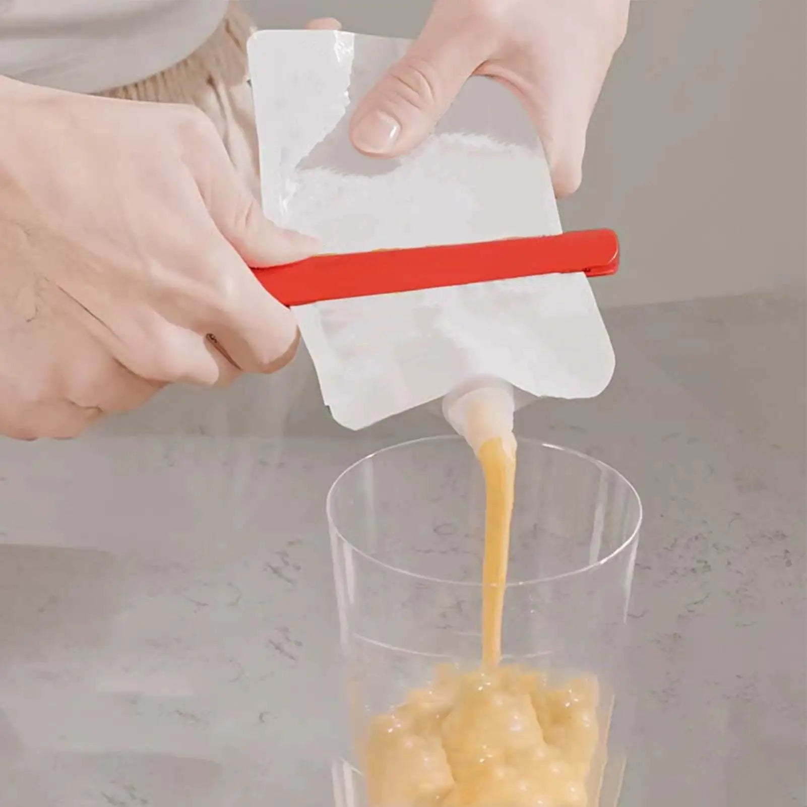 Tube Squeezer Non-slip Handheld Extruder Portable Lotion Cream Sauce
