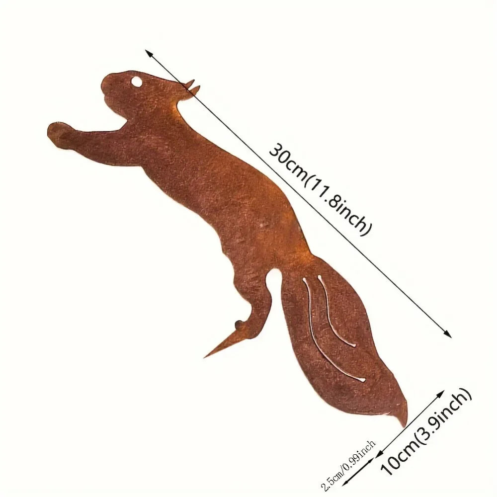 Creative Tree Insert Rusty Squirrel Silhouette Metal Decoration