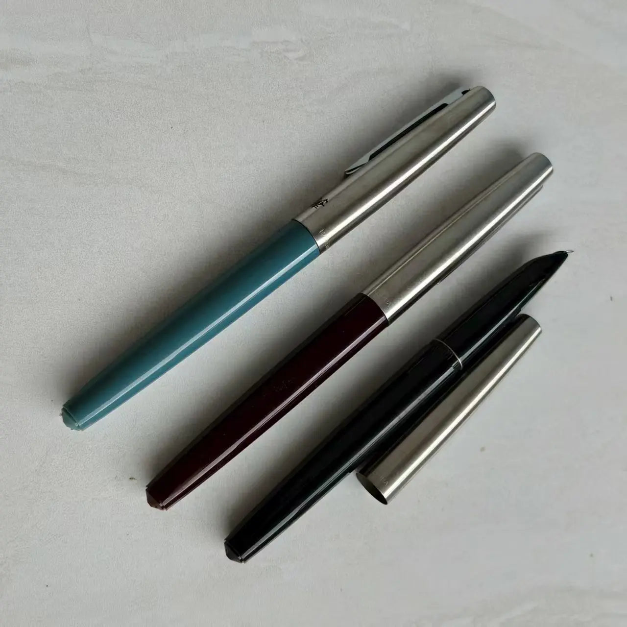 New Old Vintage Hero 330 Fountain Pen Bent Pointy Fine Brush Art Pen Inventory in the 1990s Zpaxo