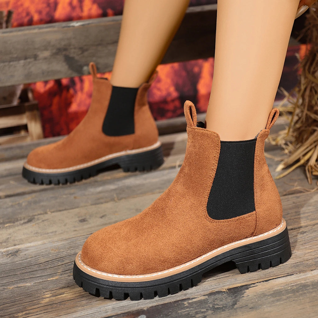 Woman Boots 2025 New Winter Chelsea Boots Woman Plus Size Slip on Shoes for Women Classic Platform Ankle Boots Zapatos De Mujer Zpaxo