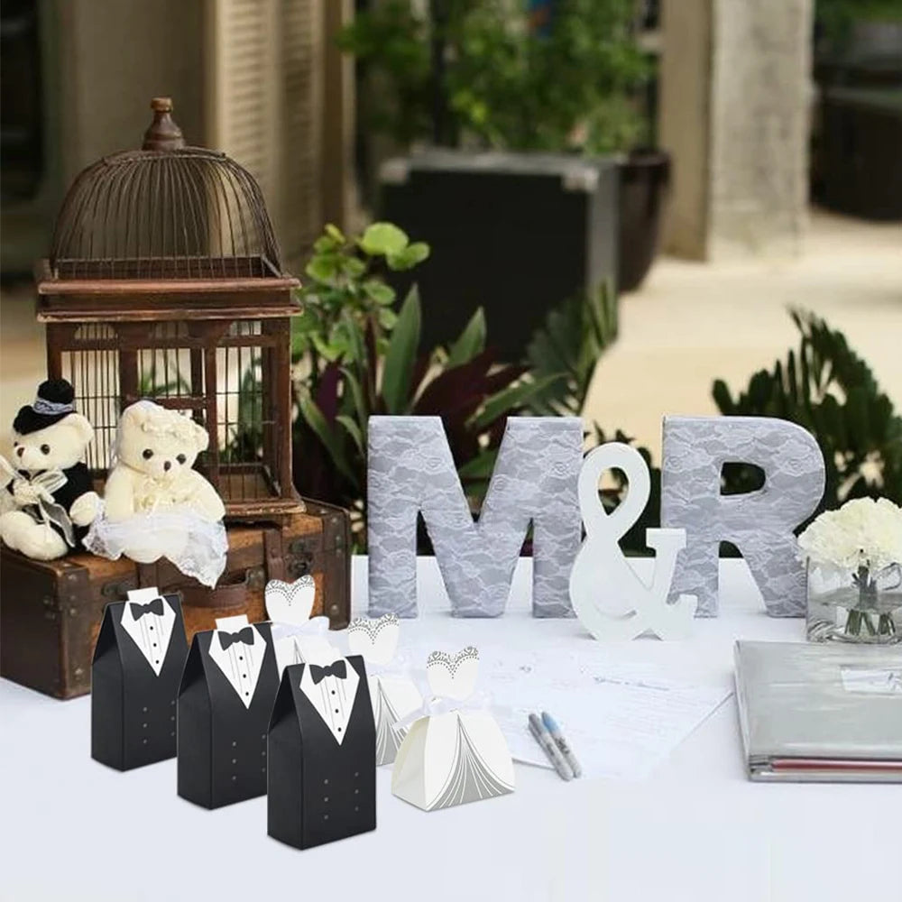50Pcs Bride And Groom Candy Boxes Wedding Favor Tuxedo Wedding Dress for Bridal Shower Deco Gifts Packaging Boxes Party Supplies Zpaxo