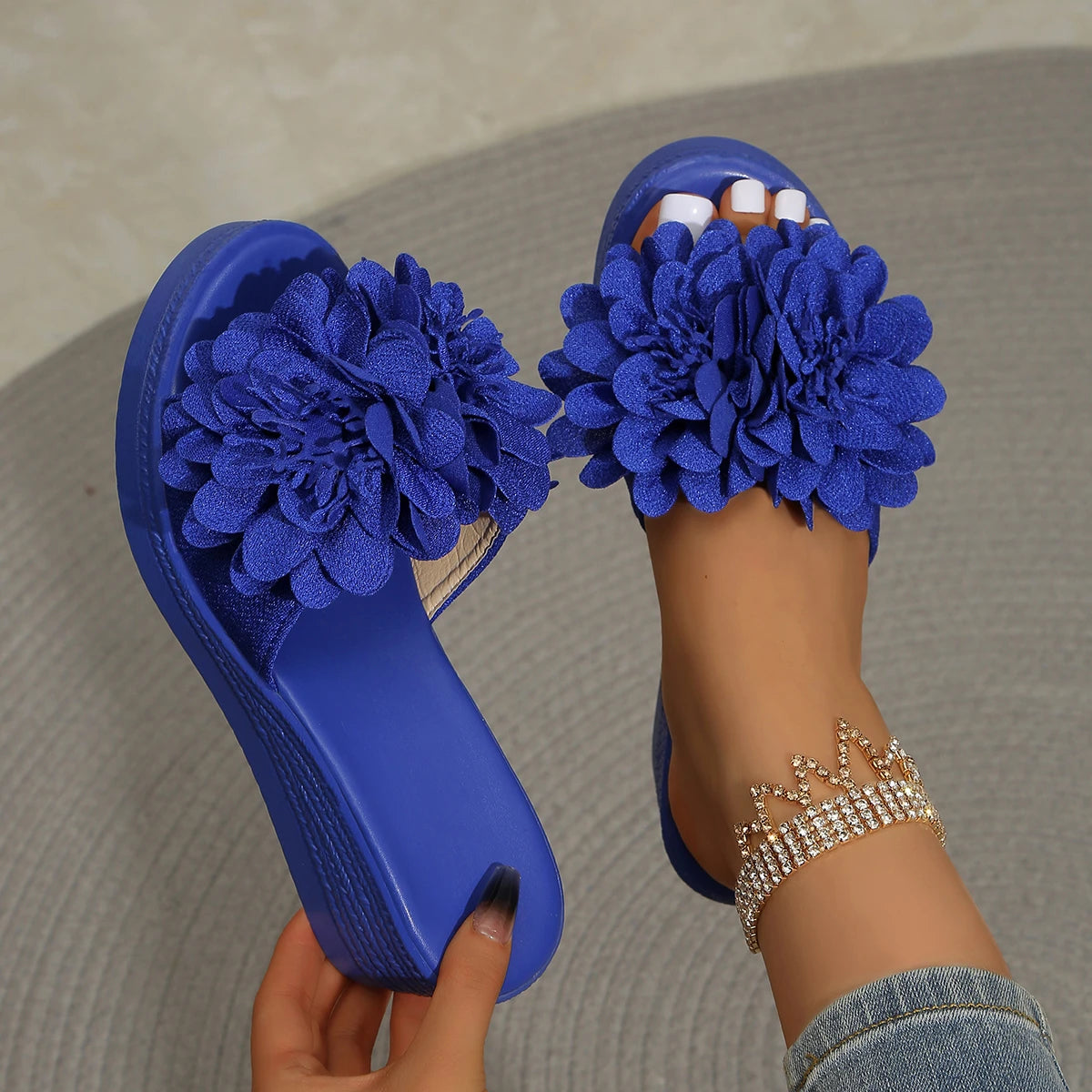 Summer Women Sandals 2025 New Platform Female Sandals Flower Hollow Wedge Beach Shoes for Women Lightweight Slip on Shoes Women Zpaxo Blue 41