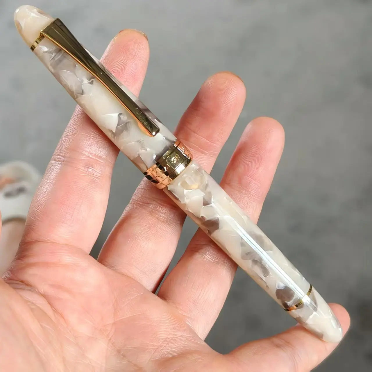 2026 Kaigelu 356 Limited Edition Fountain Pen EF F M Luxury Writing Pen High-Quality Great Writer Instrument in Metal & Resin Zpaxo 356miy EF