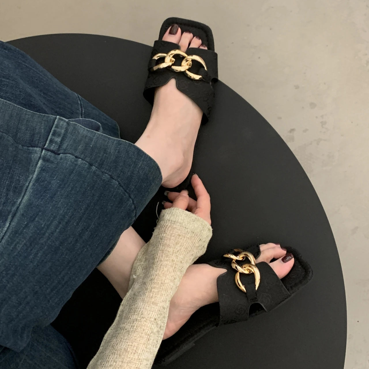 Women Flat Slippers 2025 Summer Big Shoes Trend Designer Luxury Zpaxo