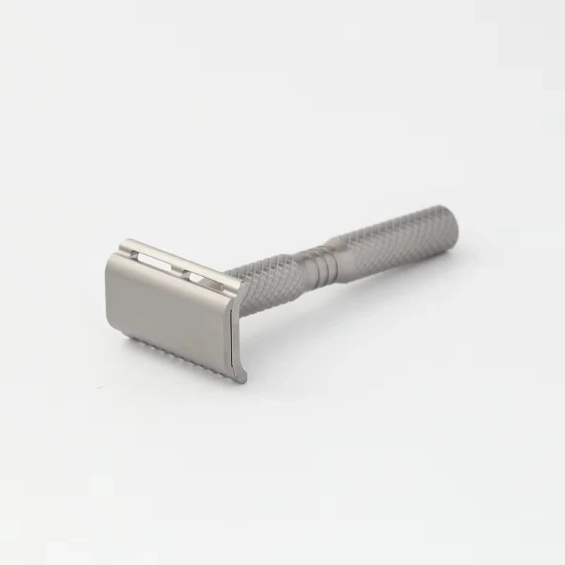 2026 Hot Sale YAQI Ghost 90DC Cross Grain Pattern Titanium Light Weight Safety Razor Zpaxo