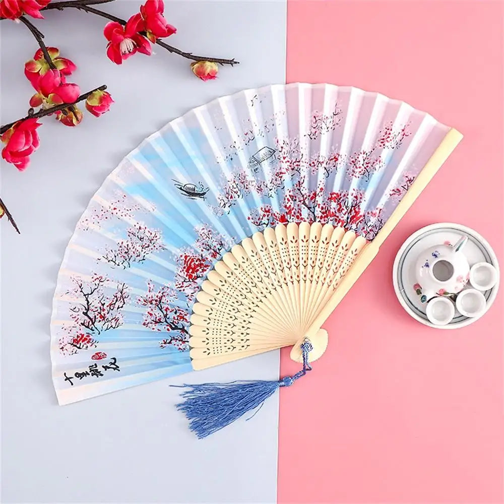 Chinese Folding Fan – Vintage Dragon Print Bamboo Cloth Fan
