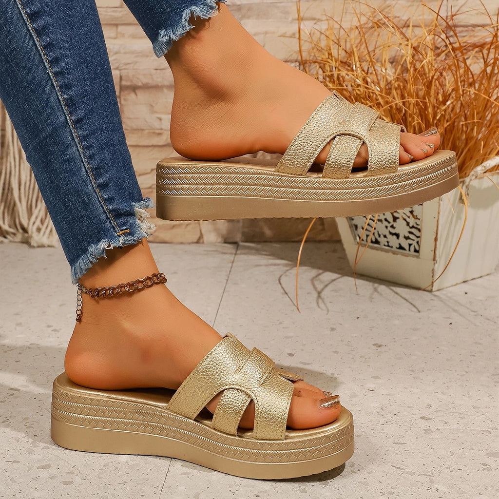 Women Sandals Wedge Outdoor Trend Slippers 2025 Summer Beach Sandals Female Brand Designer Shoes Luxury Big Size Slides Woman Zpaxo
