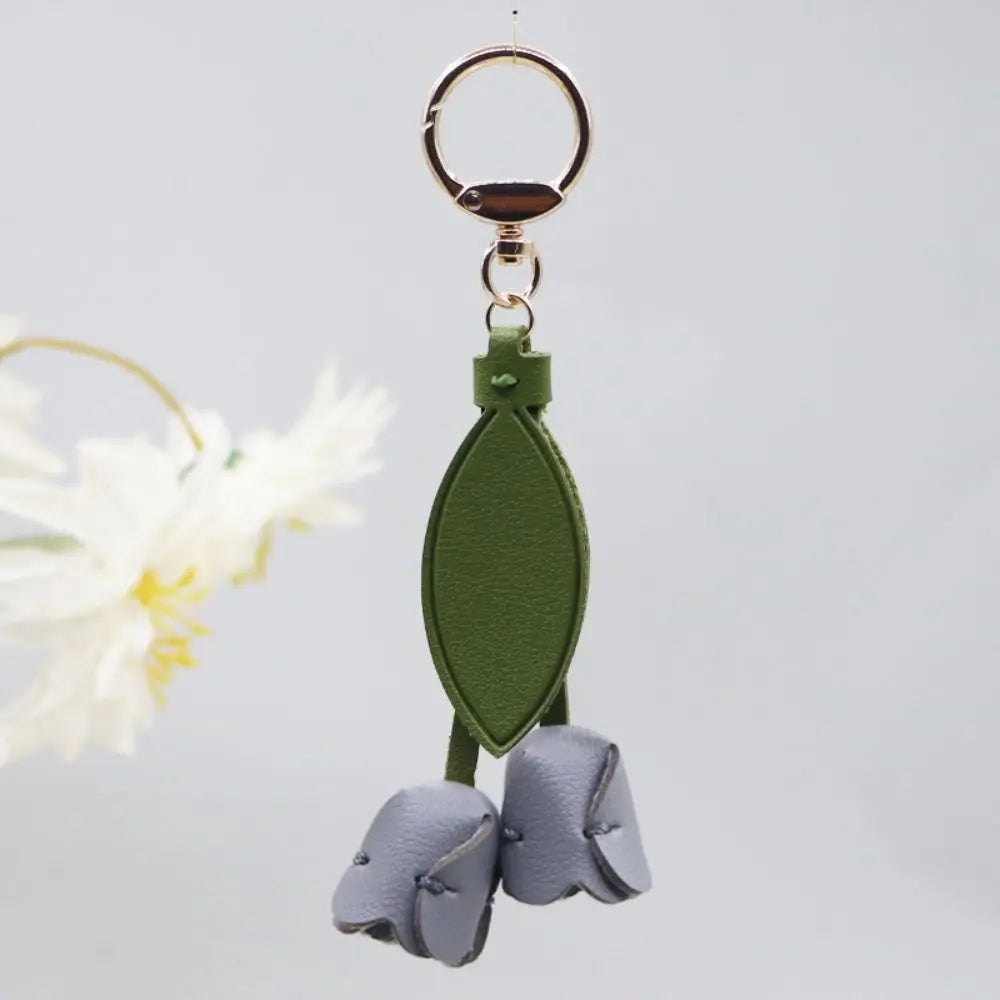 Cute Sweet Tulip Bag Pendant Dopamine Korean Style Car Key Chains PU Leather Bag Charms Floral Lanyard Lady Zpaxo