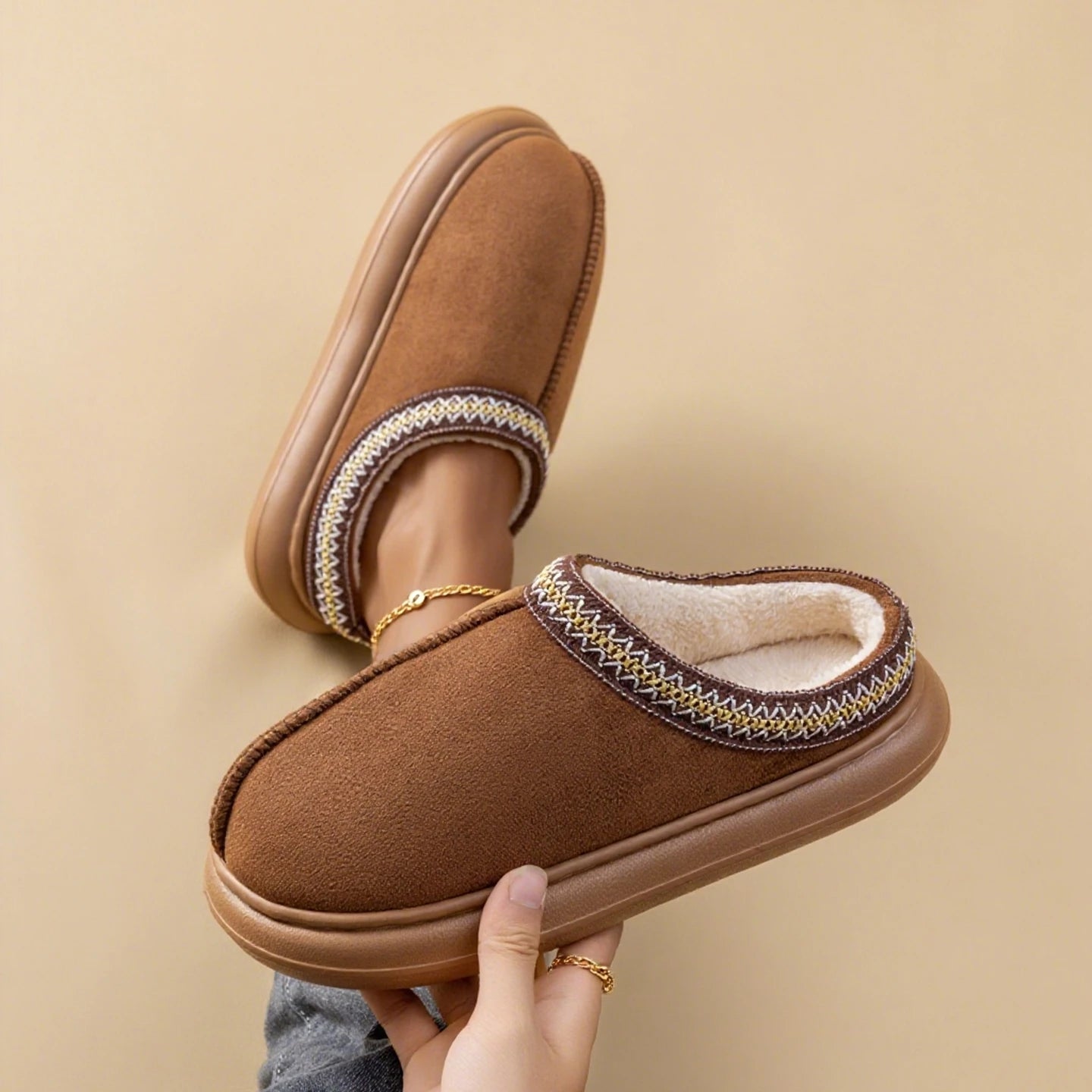 Women's Winter Slippers Plush Fuzzy House Shoes Thick Non-slip Sole Zpaxo Coffee 36-37