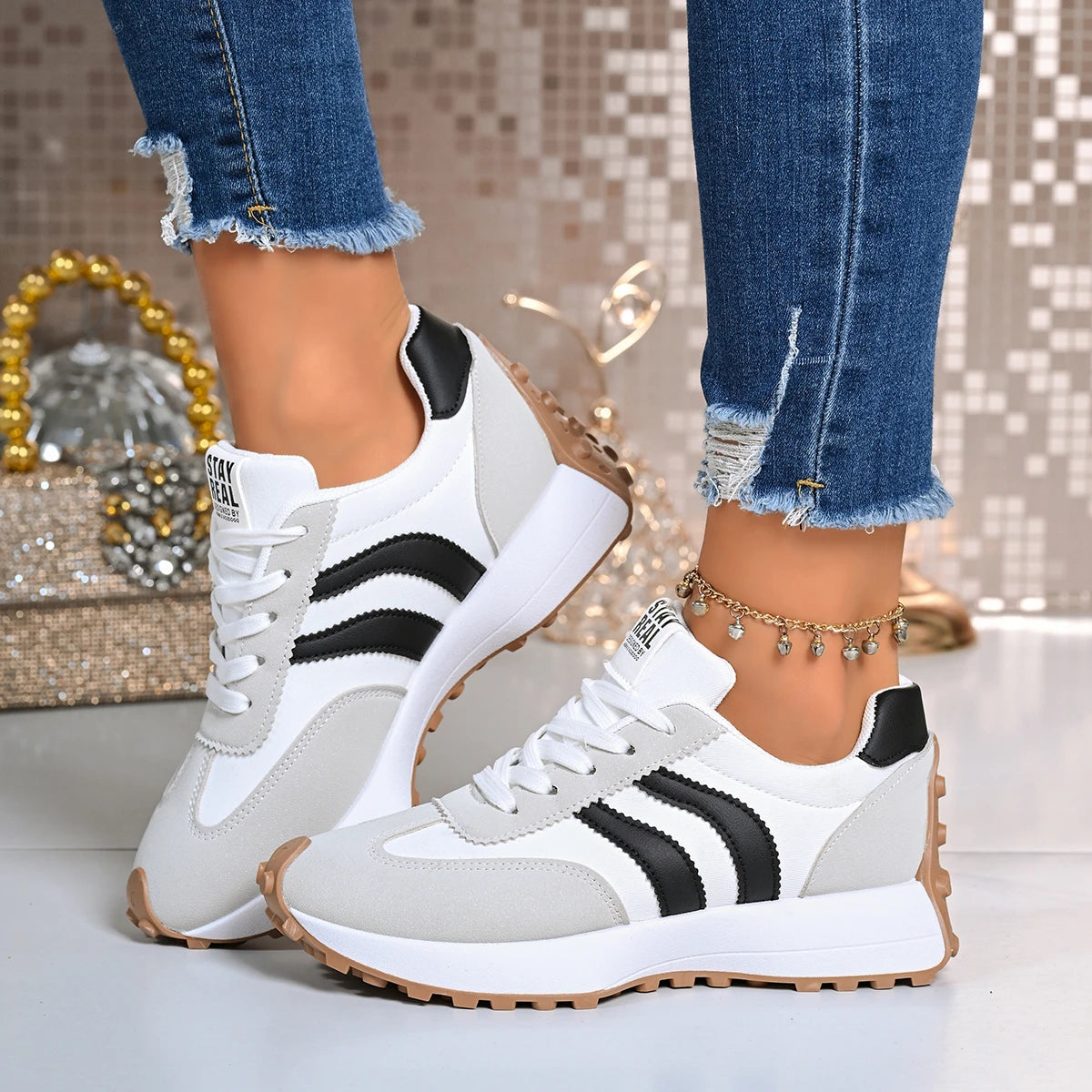 Summer Thick Bottom Women Sneakers 2026 New Casual Patchwork Leather Sneakers Women Outdoor Casual Comfortable Shoes Ladies Zpaxo