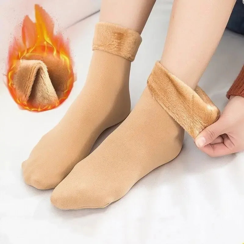 Women's Thermal Fleece-Lined Plush Socks – Thick Winter Mid-Tube