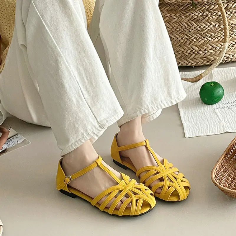 Sandals for Women 2025 Summer French Retro Woven Toe Cap Sandals for Women Flat Bottomed Pregnant Women Roman Shoes Zpaxo