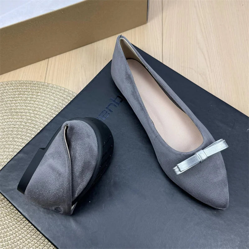 Flat Shoes for Women Spring and Summer 2025 New Butterfly Bow Pointed Toe Ballet Shoes Shallow Plus Size Women's Shoes 42 43 44 Zpaxo