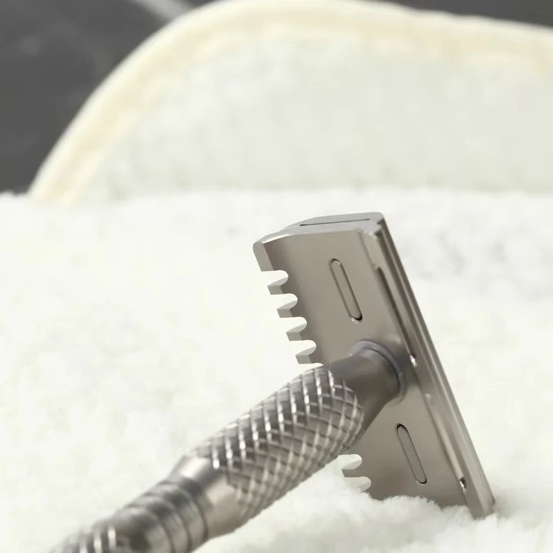 2026 Hot Sale YAQI Ghost 90DC Cross Grain Pattern Titanium Light Weight Safety Razor Zpaxo
