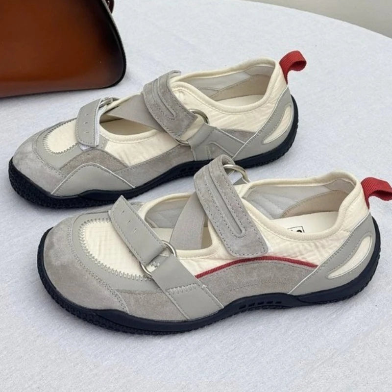 2026 Women Fashionable Casual Spring Autumn Vintage Round Closed Toe Zpaxo