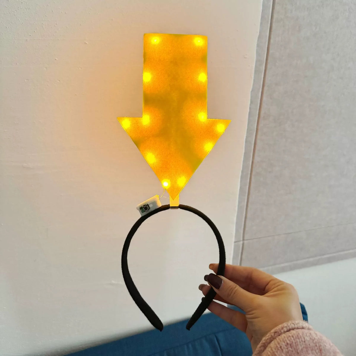 Led Light Up Unique Arrow Headband Glow Funny Novelty Hair Hoop Girl Zpaxo Yellow