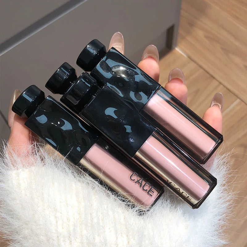Matte Velvet Lip Gloss Finish Smooth Application Lightweight