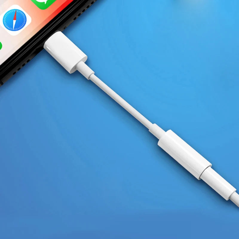 Lightning Headphone Adapter Jack AUX Audio Cable IPhone14 13 12 11 Zpaxo White