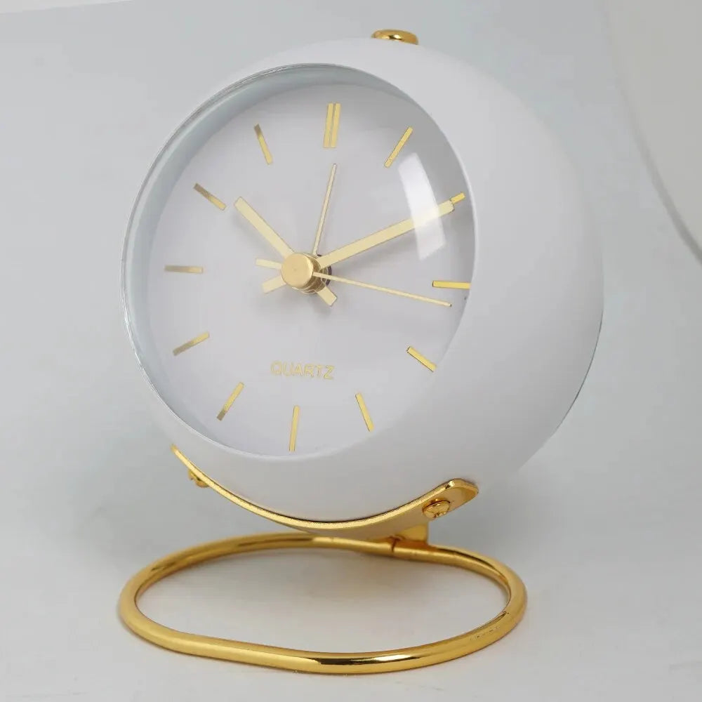 Nordic Minimalist Alarm Clock – Silent Luminous Analog Desk Clock Analog Alarm Clock Zpaxo