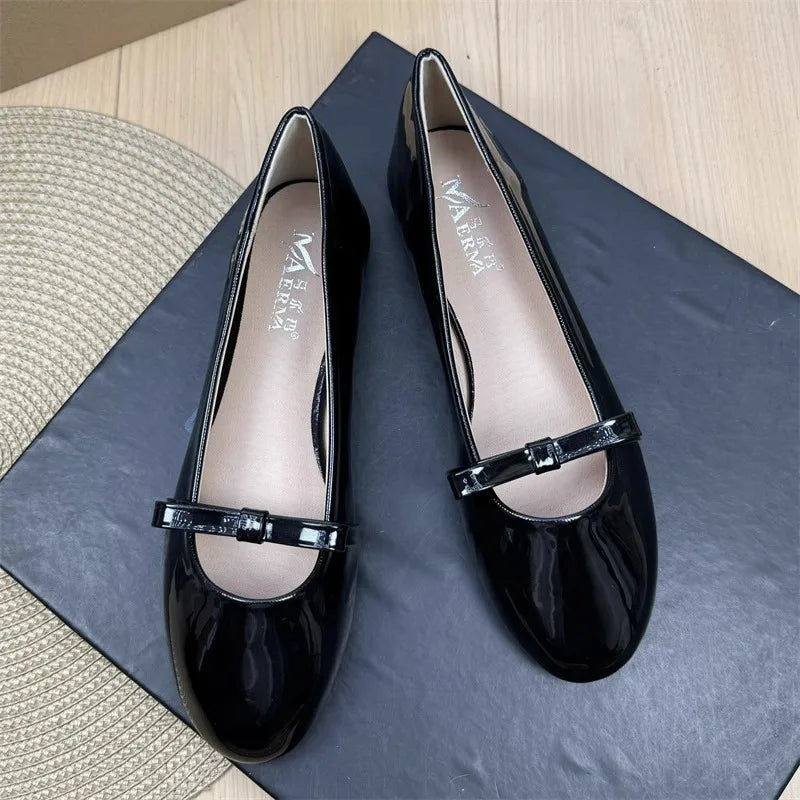 Flat Shoes for Women 2025 New Round Toe Spring and Autumn Bow Ballet Shoes, Shallow Mouth Plus Size Women's Shoes 44 Loafers Zpaxo
