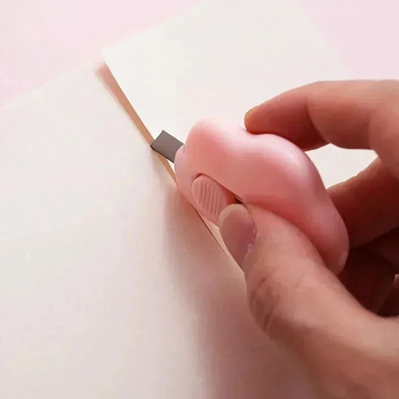 Kawaii Mini Box Cutter – Cloud & Rabbit Pocket Utility Knife