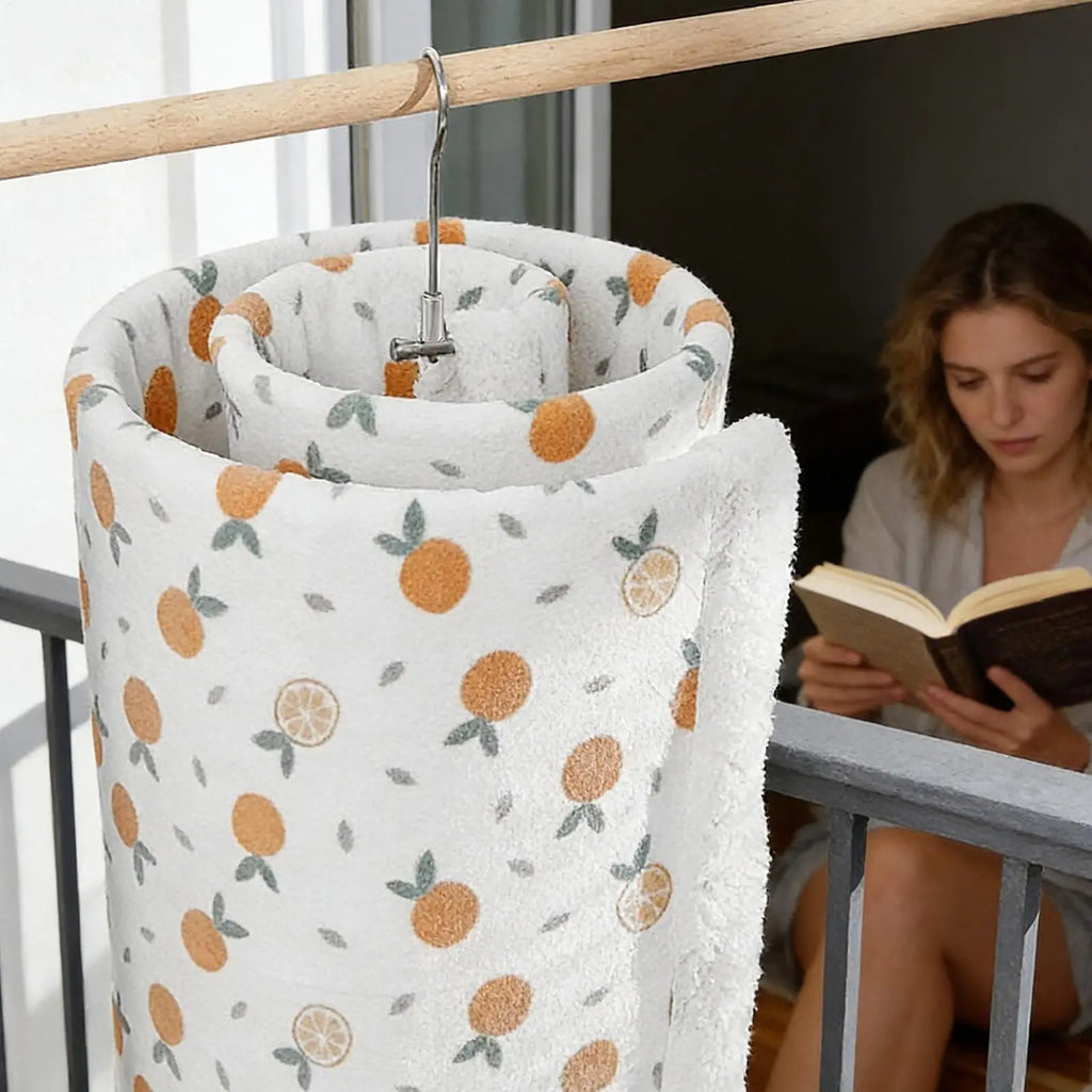 Spiral Sheet Hanger Foldable Stainless Steel Spiral Drying Rack Space Saving Bedspread Hanger for Bedspread Coverlet Mattress Zpaxo