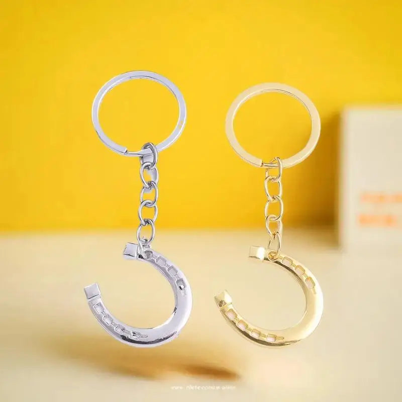Fresh Design Small Horse Step Pendant Modern Minimal Lucky Horseshoe Zpaxo