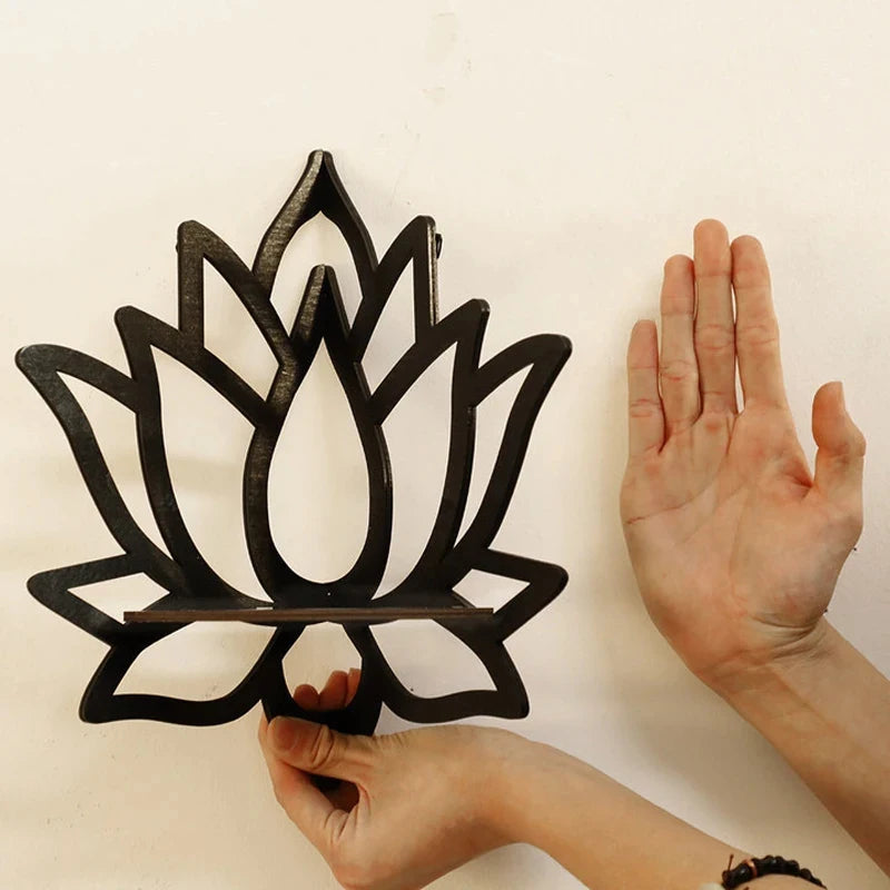 Wooden Lotus-shaped Hollow Decorative Stand Aromatherapy Organizer
