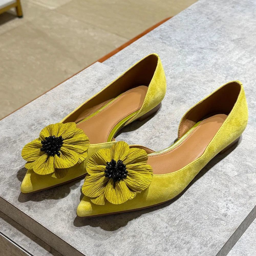 Elegant Floral Embellished Leather Flat Bottom Slip-on Shoes