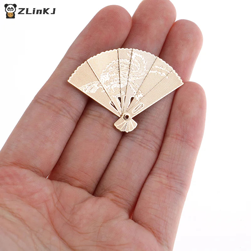 ▶1Pc 1:12 Dollhouse Miniature Metal Carving Fan Model Toy Doll Home Decor Accessories Zpaxo